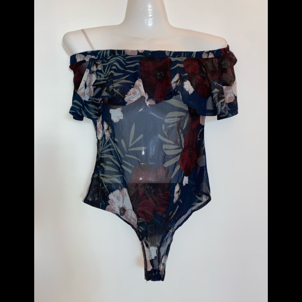 Short sleeve blouse